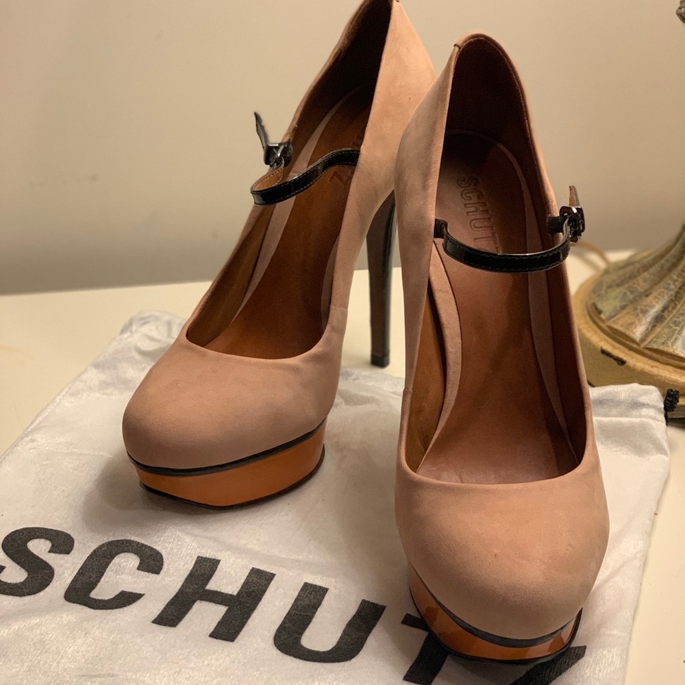 Schutz Calfskin Stiletto heels Tan Beige